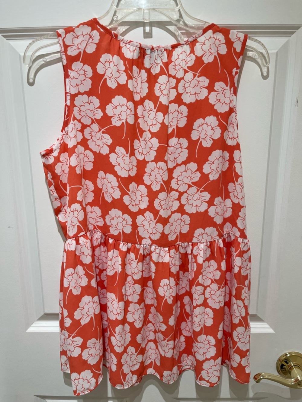 NWT LOFT Coral-White Floral Peplum Tank - Picture 5 of 6
